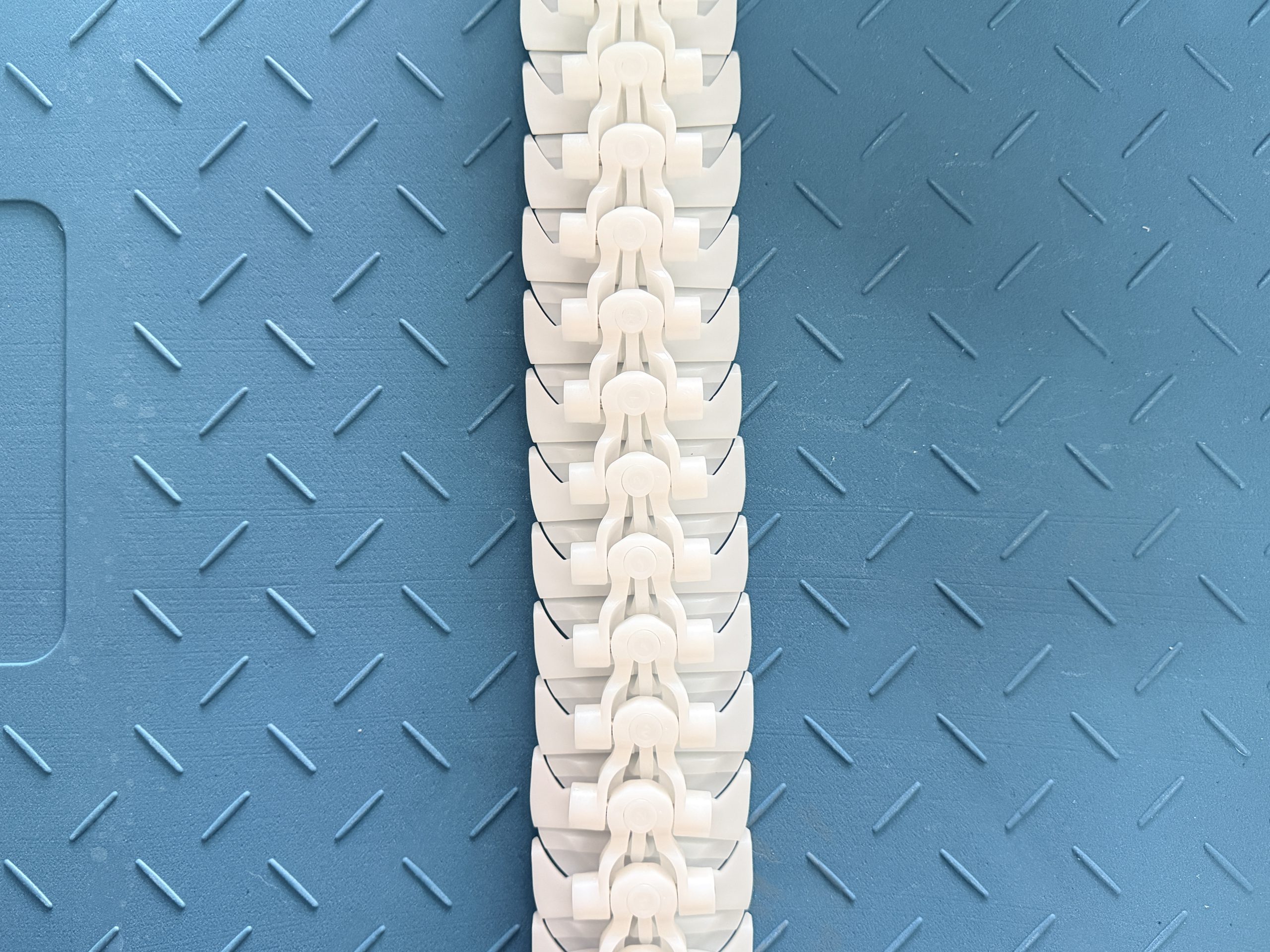 Curve Flexible Chain TR1775 8